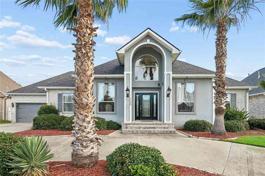 Homes For Sale - 1529 Cuttysark Cove<br/> Slidell, LA 70458