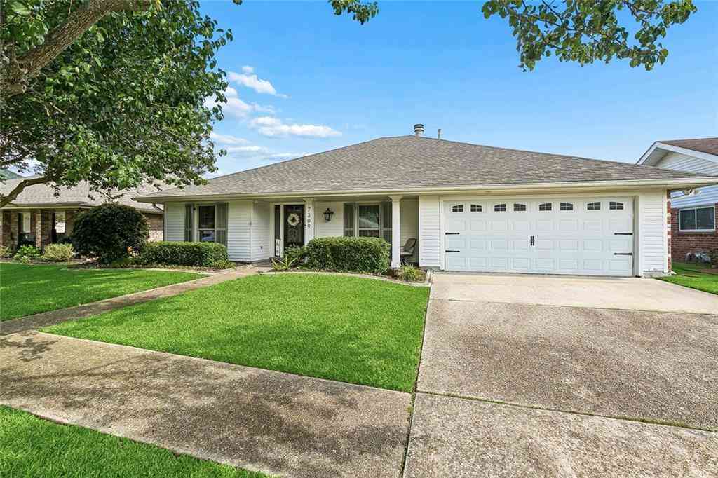 Homes For Sale - 7309 Windsor Drive<br/> Harahan, LA 70123