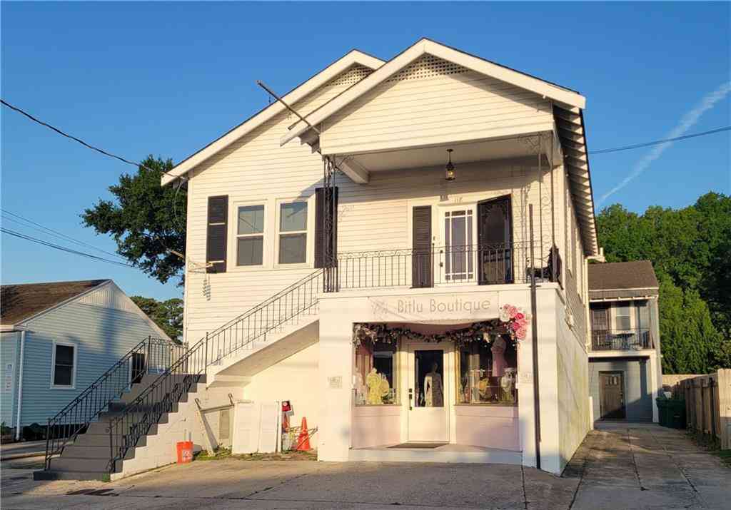 Homes For Rent - 118 Metairie Heights Avenue #UPPER<br/> Metairie, LA 70001