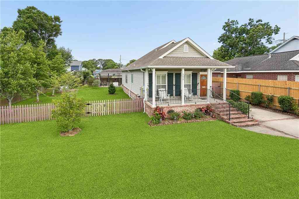 Homes For Sale - 5650 Orleans Avenue<br/> New Orleans, LA 70124