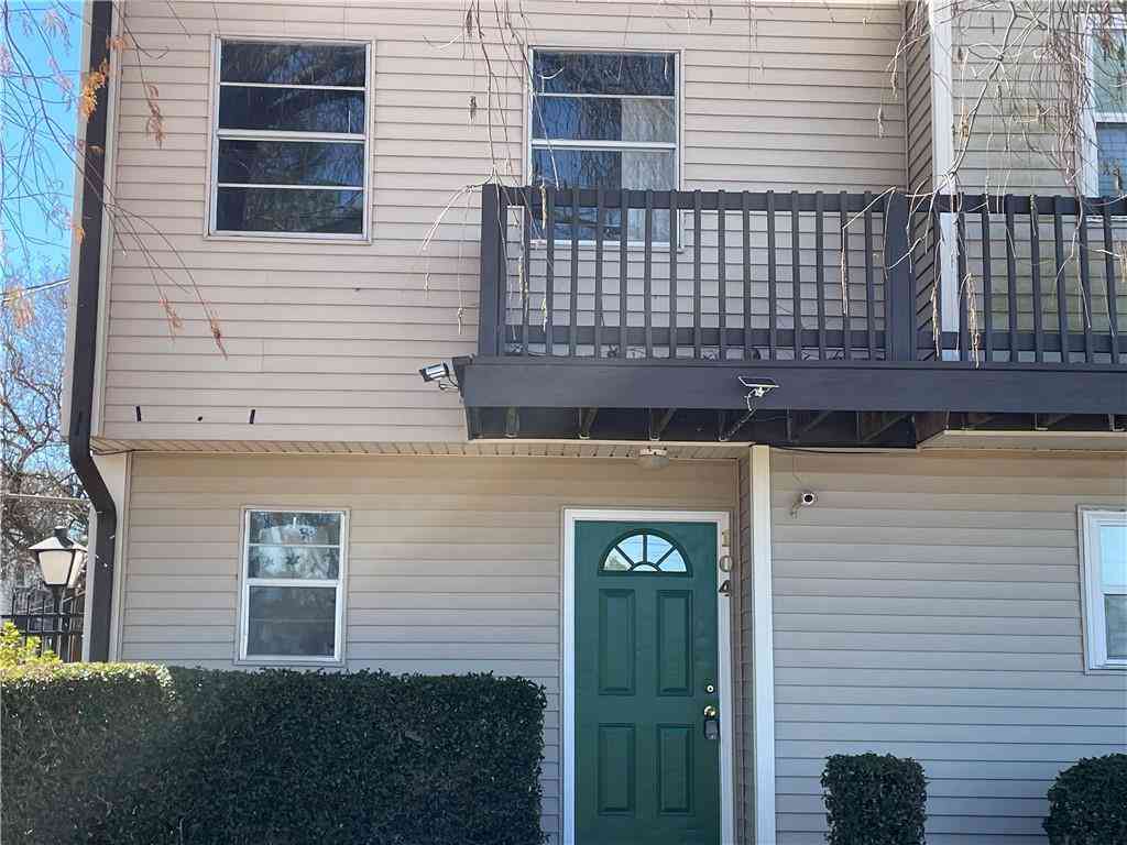 Condo For Rent - 1020 St Julien Drive #104<br/> Kenner, LA 70065