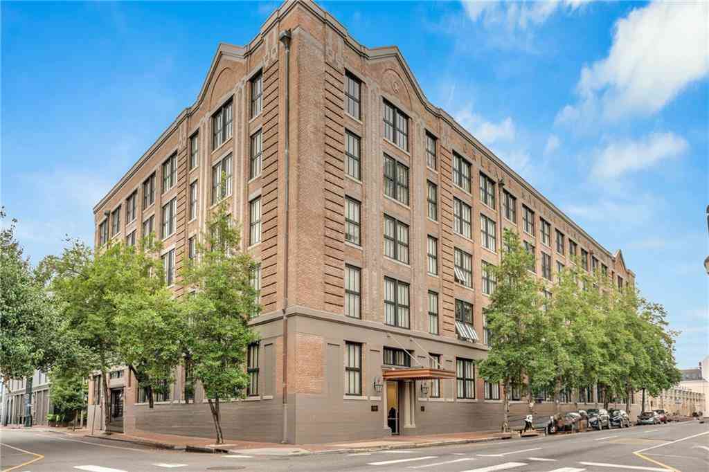 Condo For Sale - 700 S Peters Street #406<br/> New Orleans, LA 70130