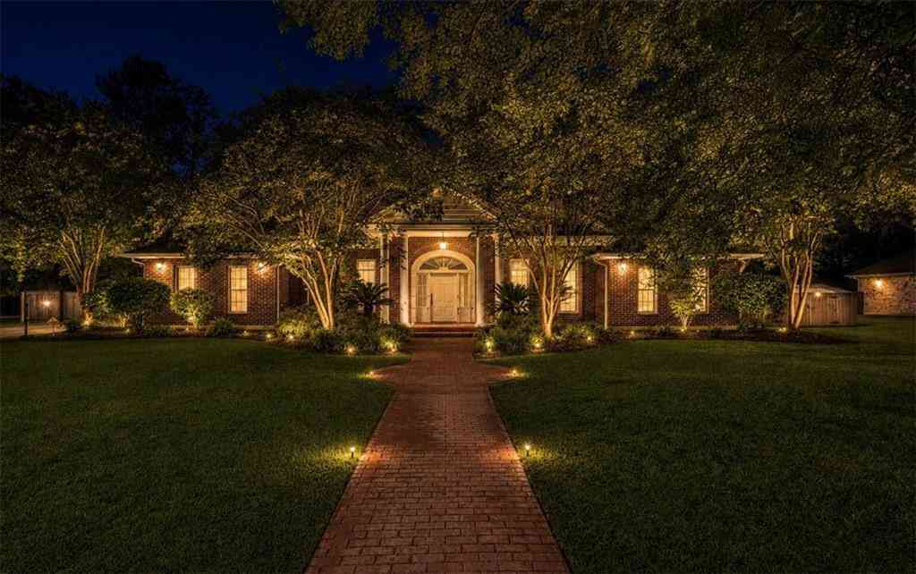 Homes For Sale - 41594 Rue Chene Street<br/> Tangipahoa County, Ponchatoula, LA 70454