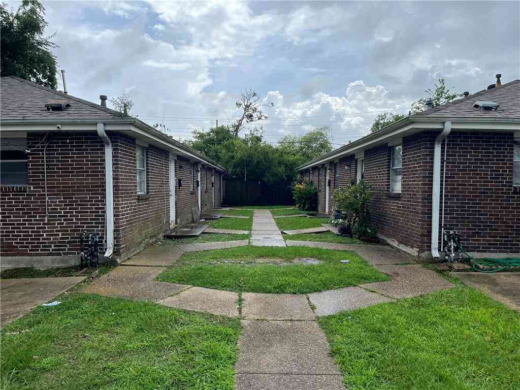 Multifamily For Rent - 2504 Longwood Drive #A<br/> Metairie, LA 70003