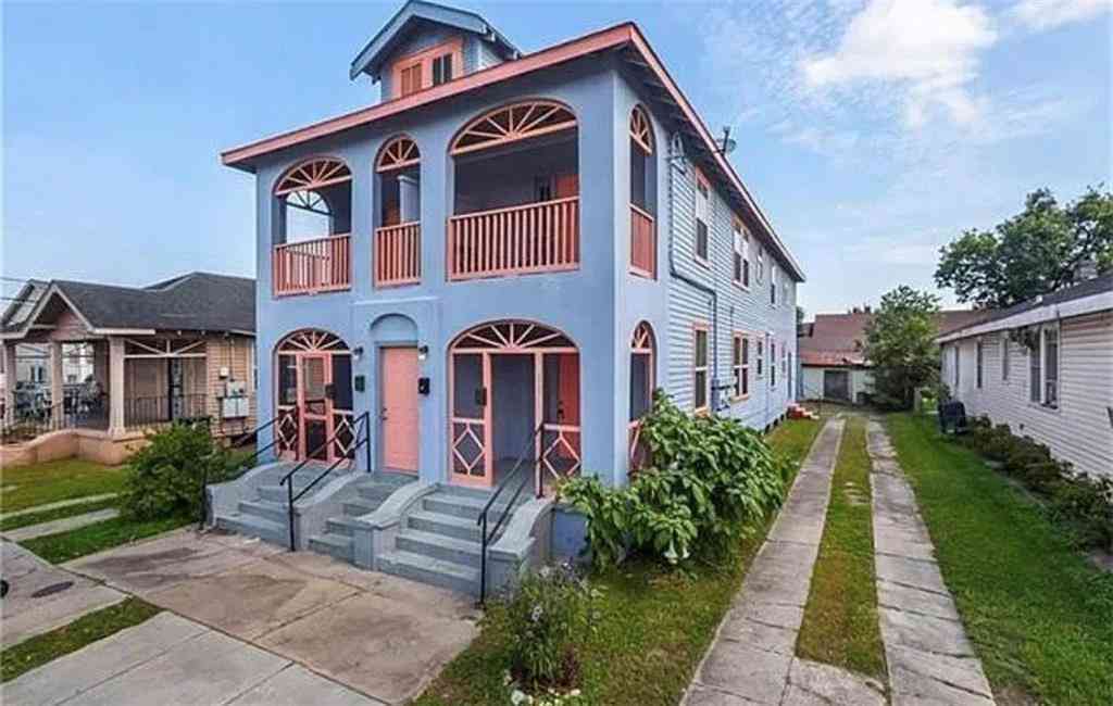 Multifamily For Rent - 8633 Nelson Street<br/> New Orleans, LA 70118