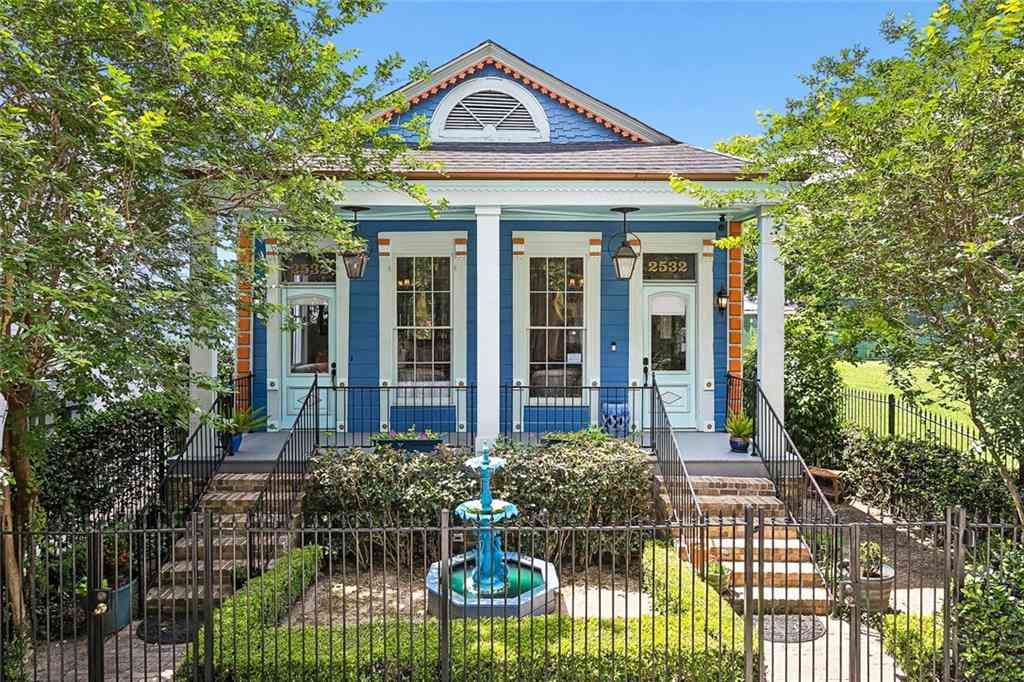 Homes For Sale - 2532 N Rampart Street<br/> New Orleans, LA 70117