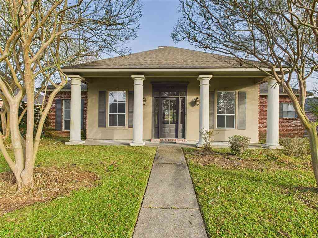 Homes For Sale - 12563 Stutgart Avenue<br/> Baton Rouge, LA 70816