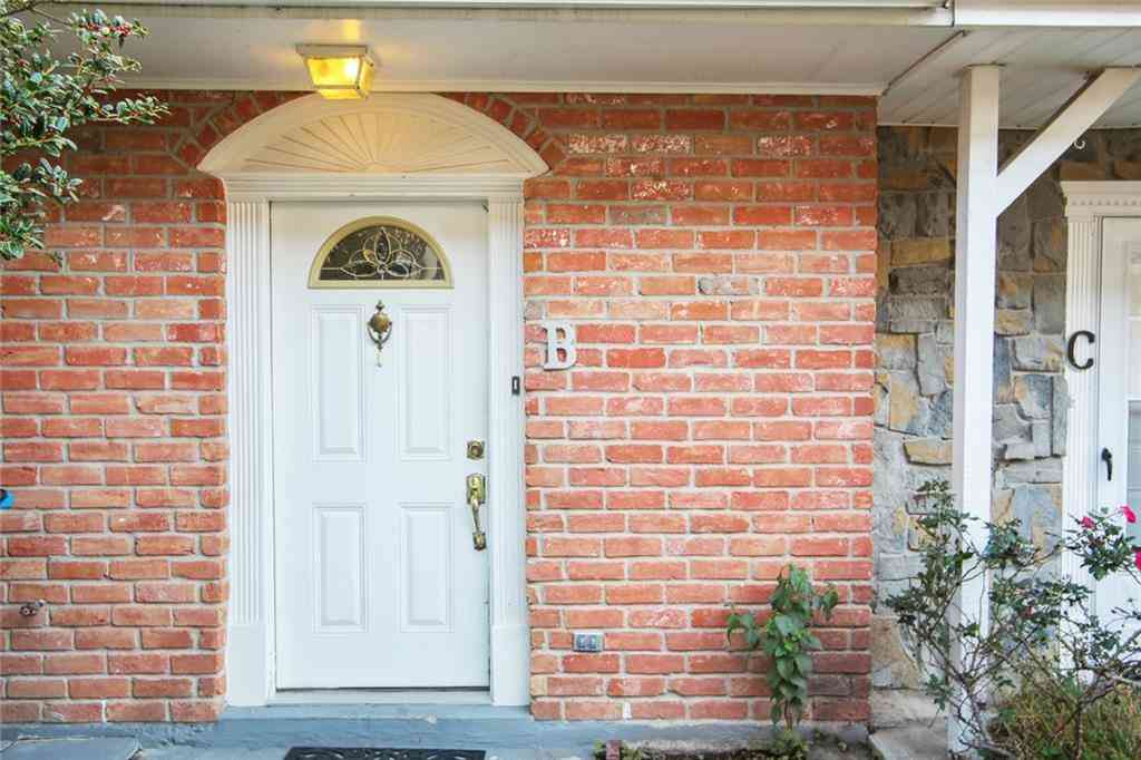 Condo For Rent - 21 Brandon Hall Drive #B<br/> Destrehan, LA 70047