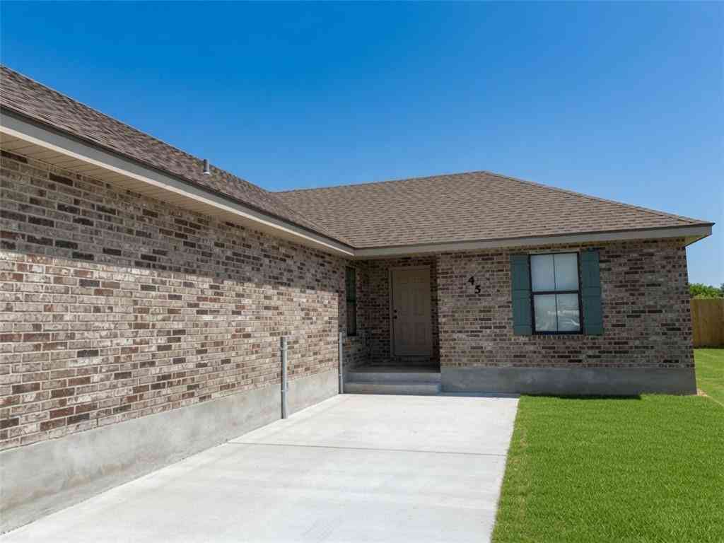 Multifamily For Rent - 45 E Phillip Court<br/> Chalmette, LA 70043