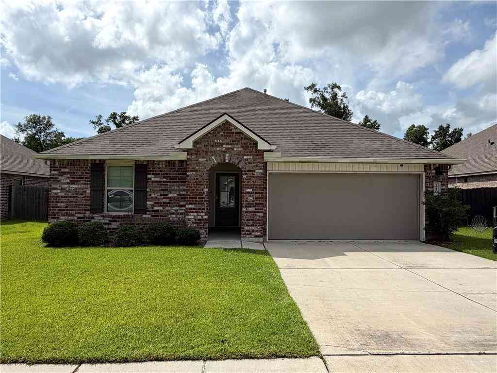 Homes For Rent - 240 Pretty Acres Avenue<br/> Hahnville, LA 70057