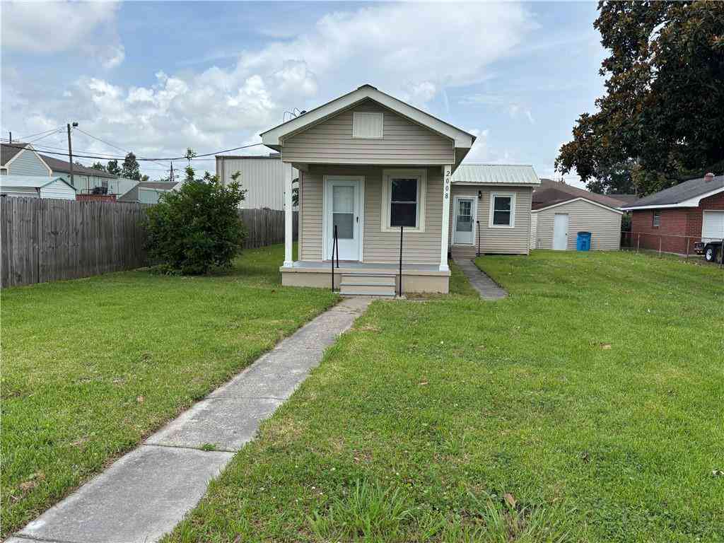 Homes For Sale - 2008 General Pershing Street<br/> Violet, LA 70092
