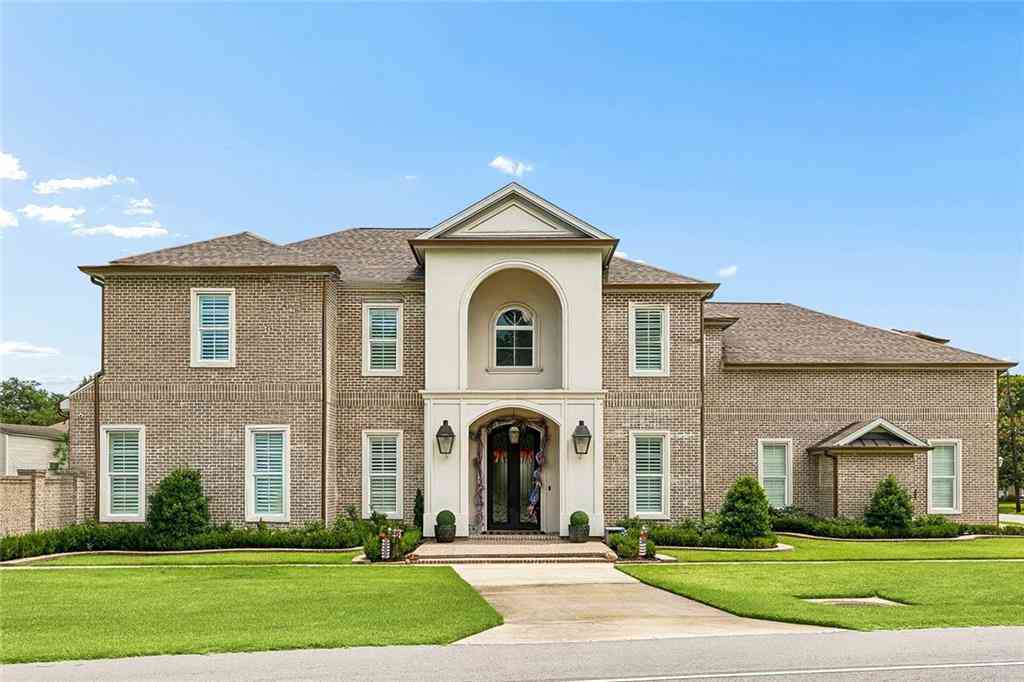 Homes For Sale - 159 Elaine Avenue<br/> Harahan, LA 70123