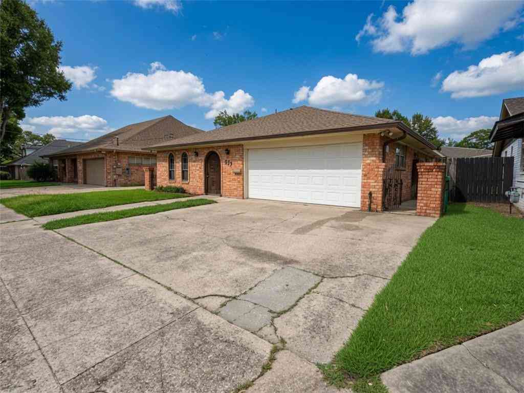 Homes For Rent - 517 Rosa Avenue<br/> Metairie, LA 70005