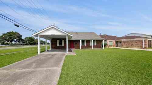Homes For Rent - 4000 Fir Court<br/> Marrero, LA 70072