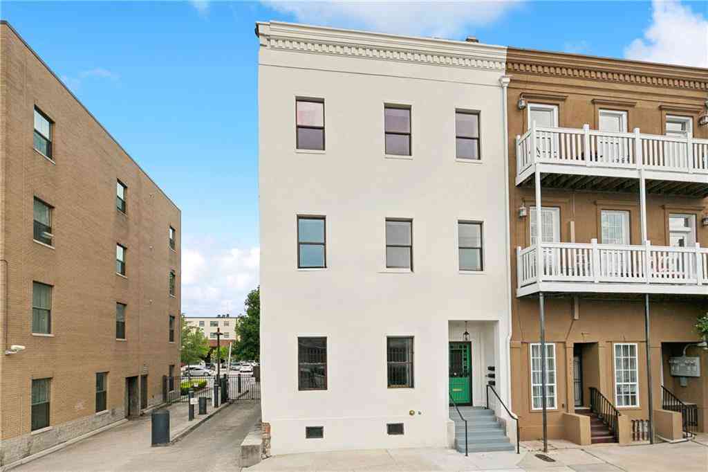 Multifamily For Rent - 1725 Robert C Blakes Sr Drive<br/> New Orleans, LA 70130