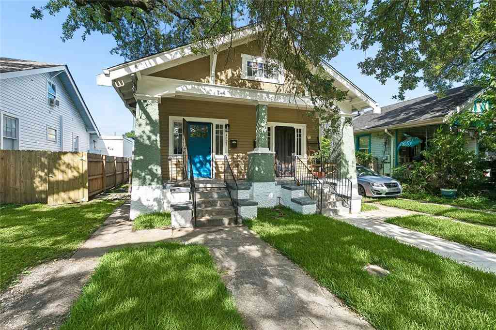 Multifamily For Rent - 4023 Franklin Avenue<br/> New Orleans, LA 70122