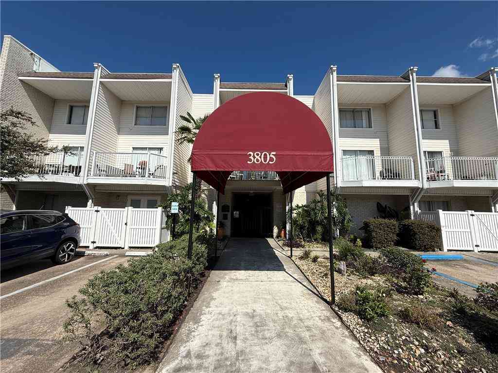 Condo For Rent - 3805 Houma Boulevard #C220<br/> Metairie, LA 70006