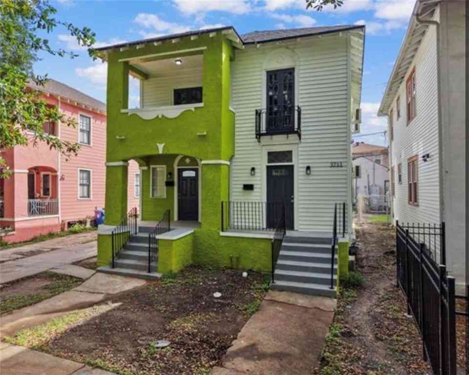 Multifamily For Rent - 3713 Louisiana Ave Parkway<br/> New Orleans, LA 70125
