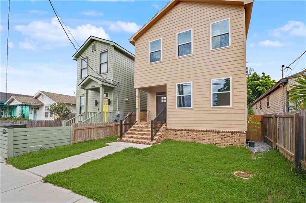 Homes For Sale - 1991 Law Street<br/> Orleans County, New Orleans, LA 70119