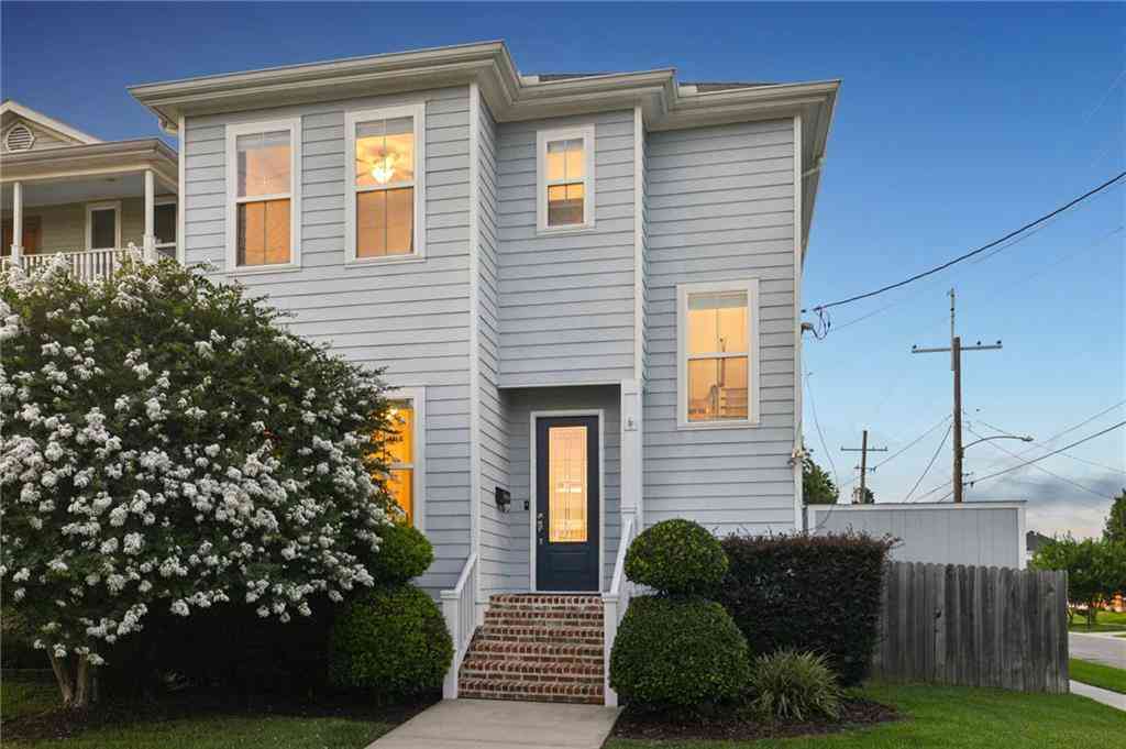 Homes For Sale - 203 32nd Street<br/> New Orleans, LA 70124