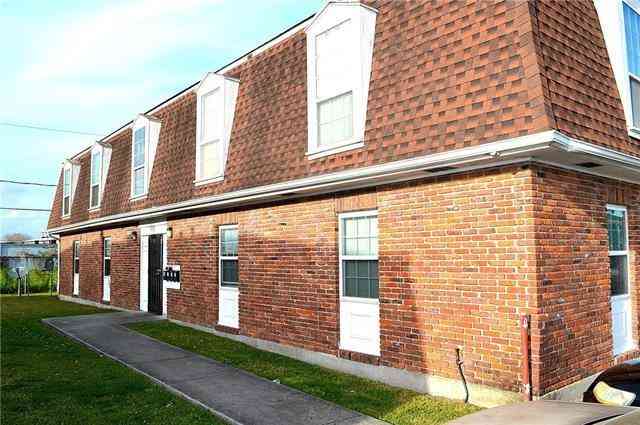Multifamily For Rent - 5569 Jordan Drive #B<br/> Marrero, LA 70072