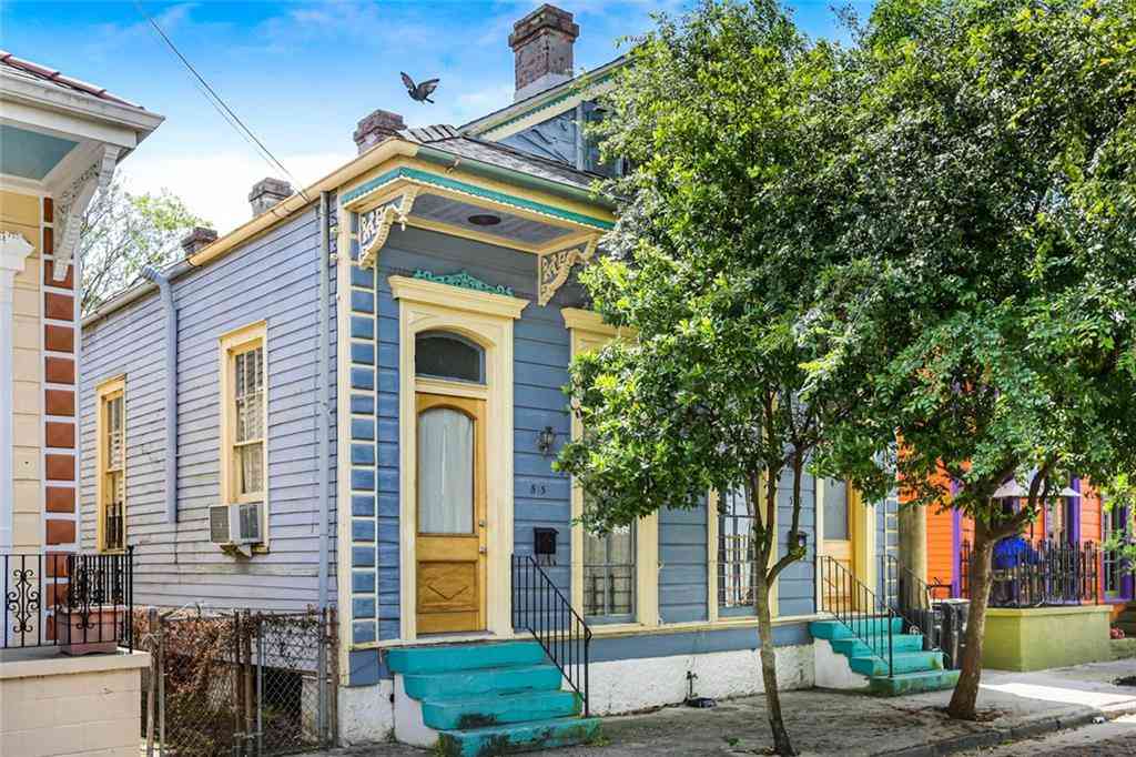 Multifamily For Rent - 513 Mandeville Street<br/> New Orleans, LA 70117