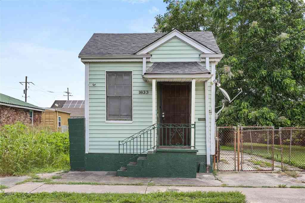 Homes For Sale - 1833 Saint Anthony Street<br/> New Orleans, LA 70116