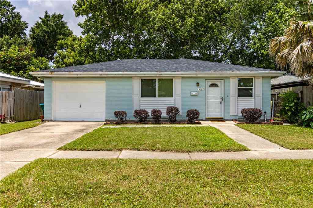 Homes For Sale - 3809 Ole Miss Drive<br/> Kenner, LA 70065
