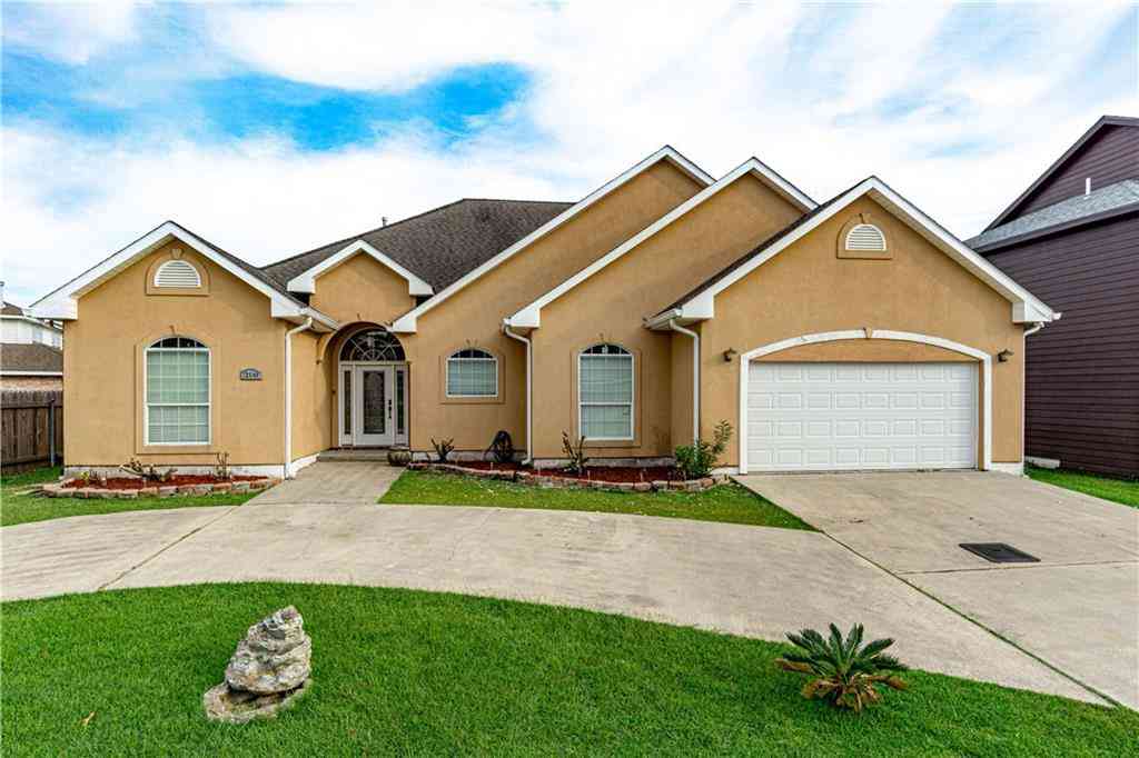 Homes For Sale - 12540 N Lake Carmel Drive<br/> New Orleans, LA 70128