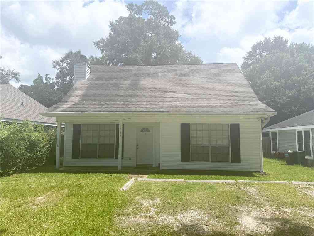 Homes For Sale - 2012 Pelican Street<br/> Slidell, LA 70460