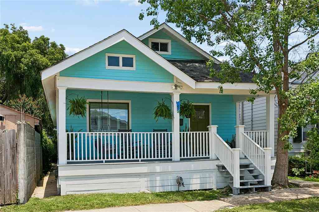 Homes For Sale - 3012 Audubon Street<br/> Orleans County, New Orleans, LA 70125