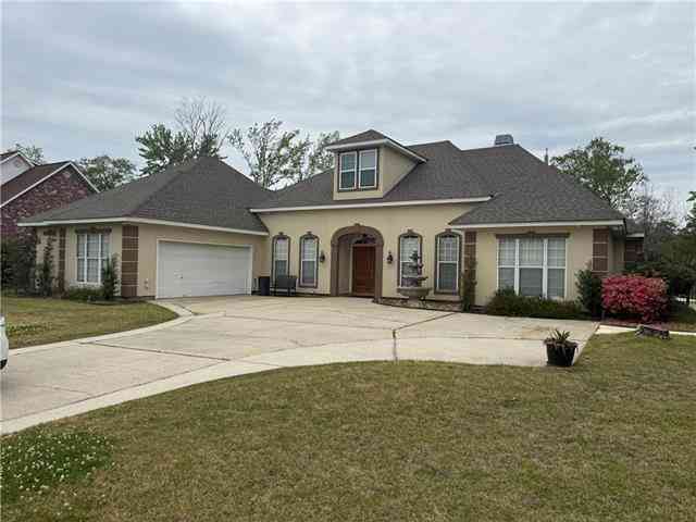Homes For Rent - 20 Falcon Drive<br/> Mandeville, LA 70471
