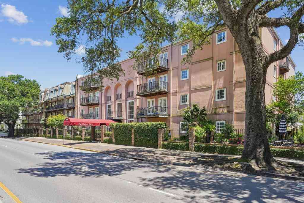 Condo For Sale - 3000 St Charles Avenue #314<br/> New Orleans, LA 70115