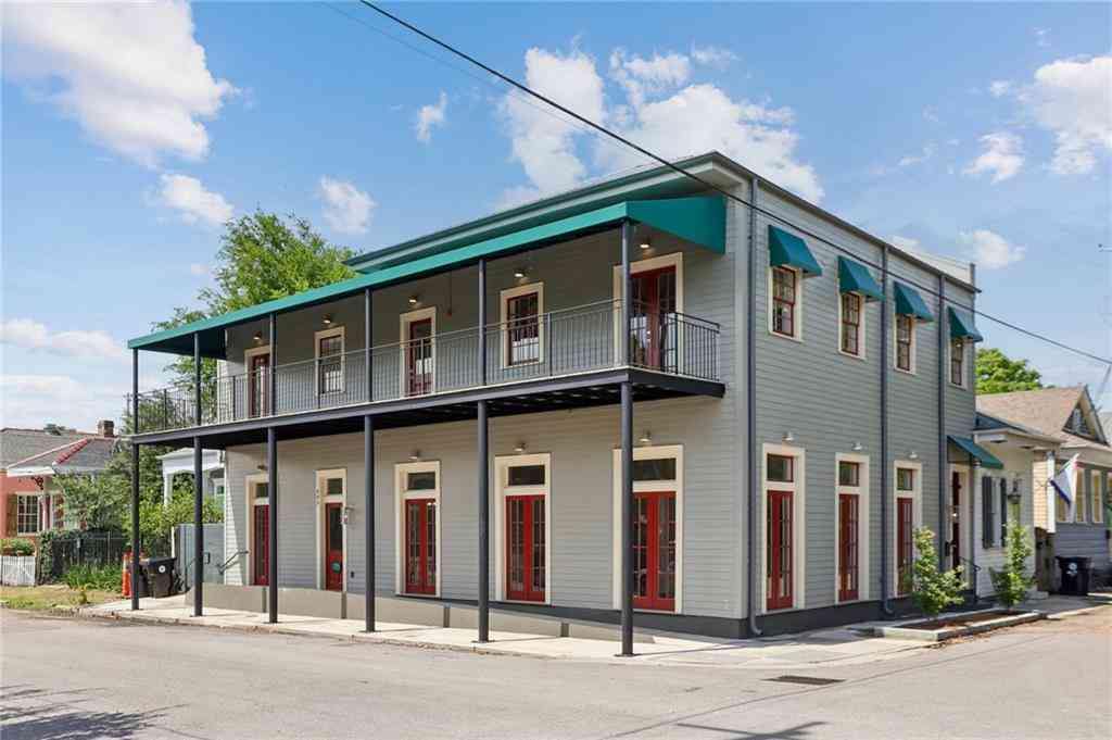 Homes For Sale - 601 Eighth Street<br/> New Orleans, LA 70115