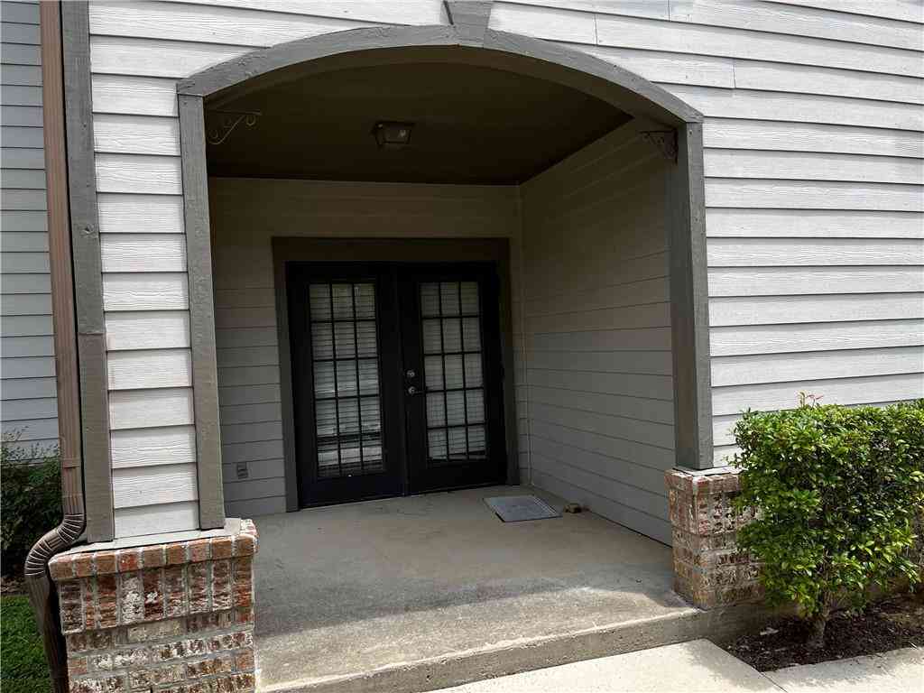 Condo For Sale - 350 Emerald Forest Boulevard #22103<br/> Covington, LA 70433