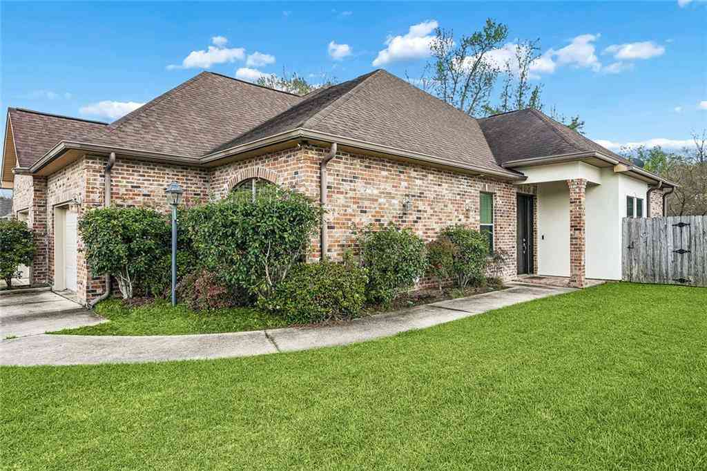 Multifamily For Rent - 820 Decatur Street<br/> Ponchatoula, LA 70454