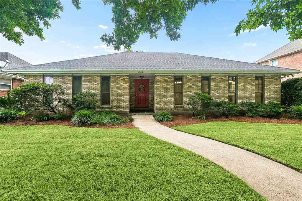 Homes For Sale - 3709 Metairie Court<br/> Metairie, LA 70002