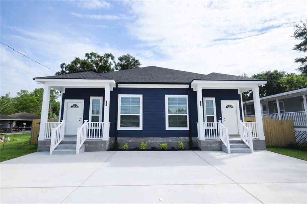 Multifamily For Rent - 112 Concord Street #B<br/> Belle Chasse, LA 70037