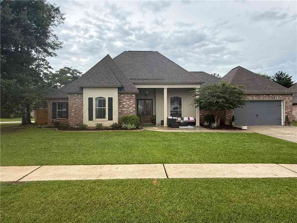 Homes For Sale - 1512 Rue De Fontaine<br/> Covington, LA 70433