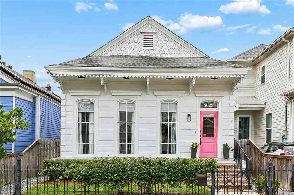 Homes For Sale - 5023 Annunciation Street<br/> New Orleans, LA 70115
