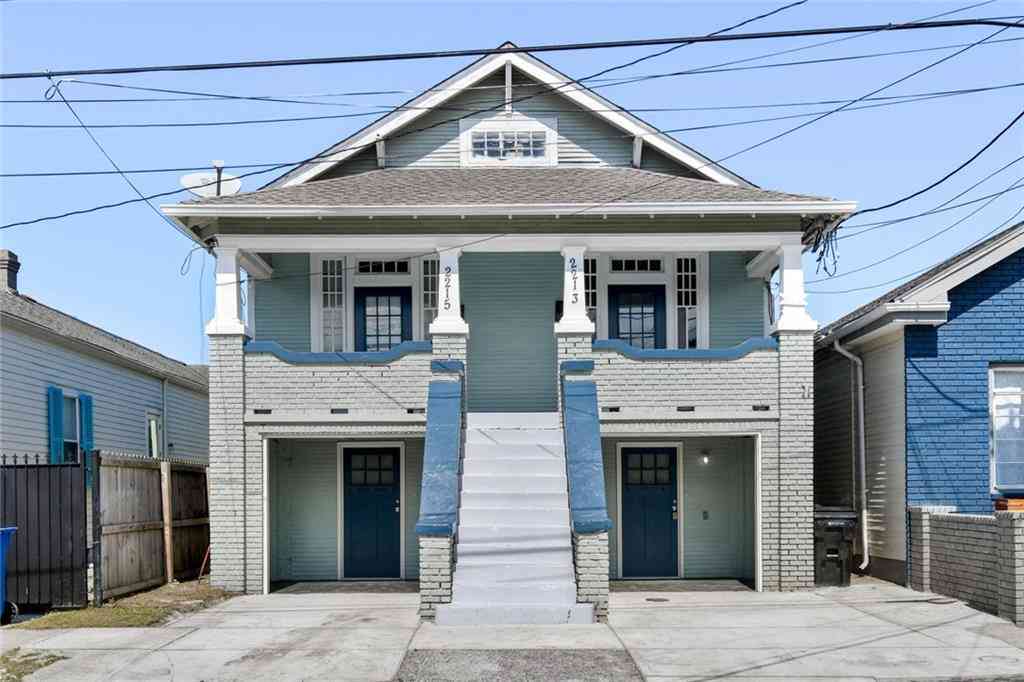 Multifamily For Rent - 2215 Onzaga Street #A<br/> New Orleans, LA 70119