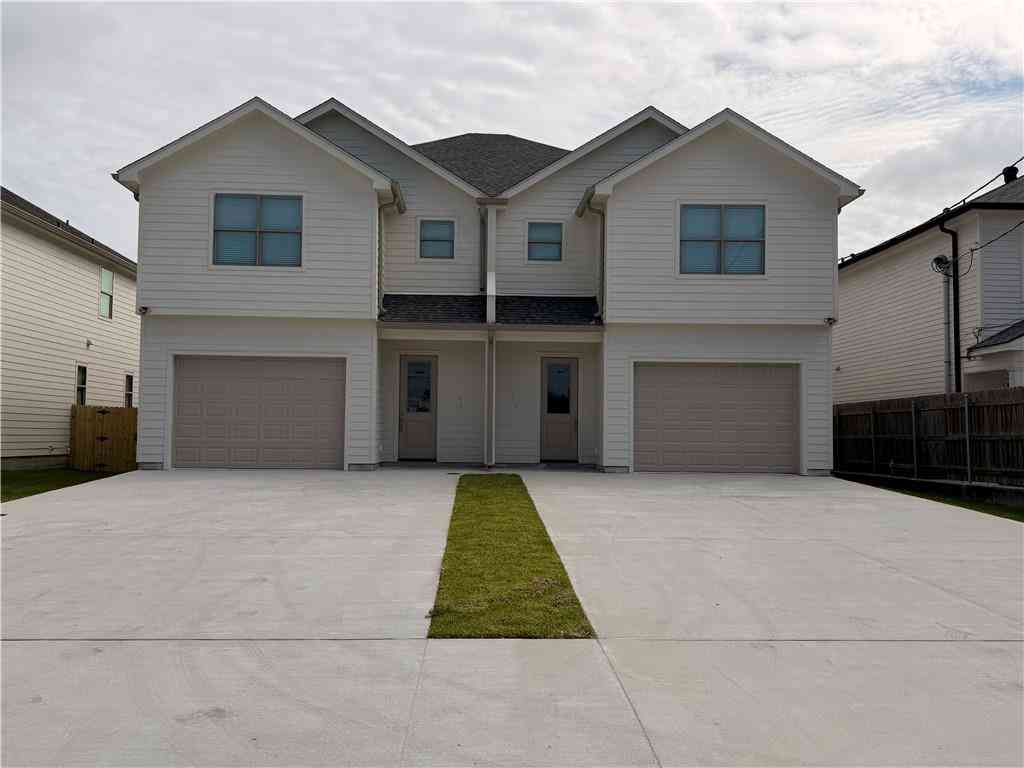 Multifamily For Rent - 116 Berger Street #A<br/> Belle Chasse, LA 70037