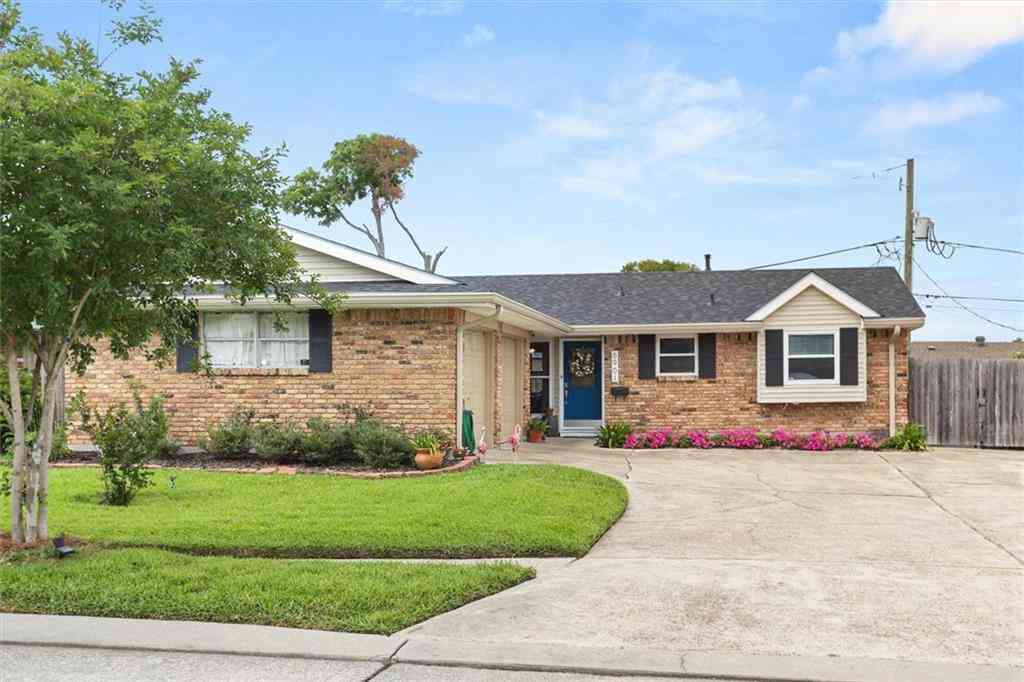 Homes For Sale - 6901 Ithaca Street<br/> Metairie, LA 70003