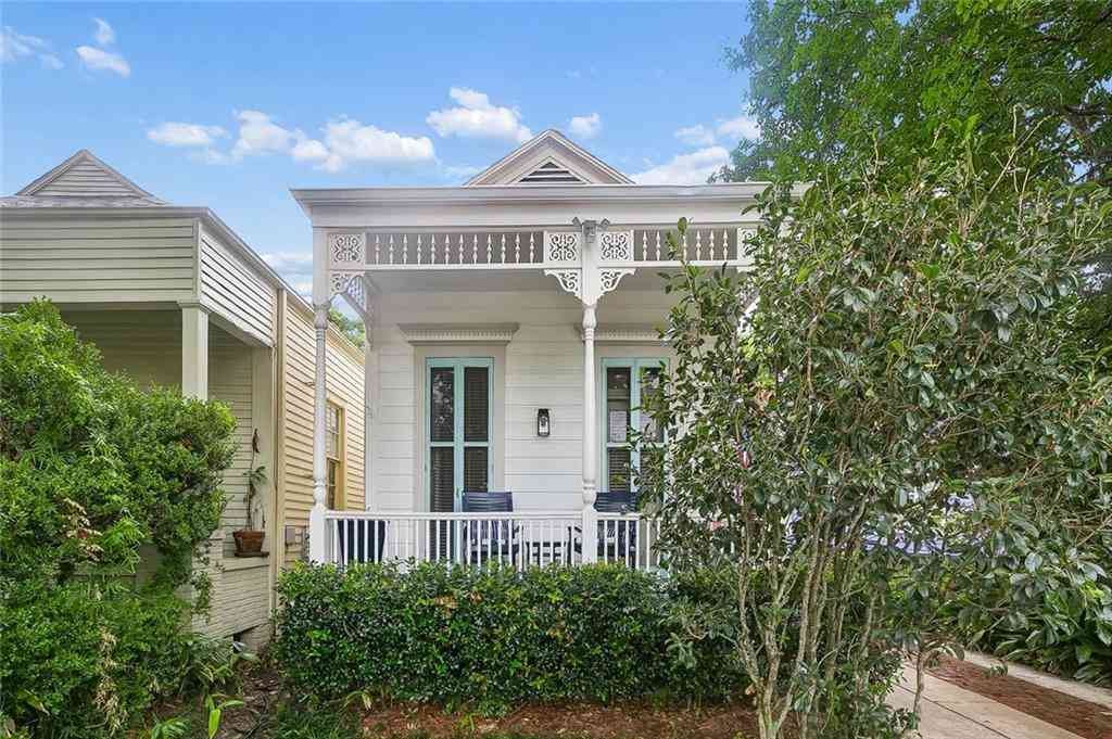 Homes For Sale - 5364 Annunciation Street<br/> New Orleans, LA 70115
