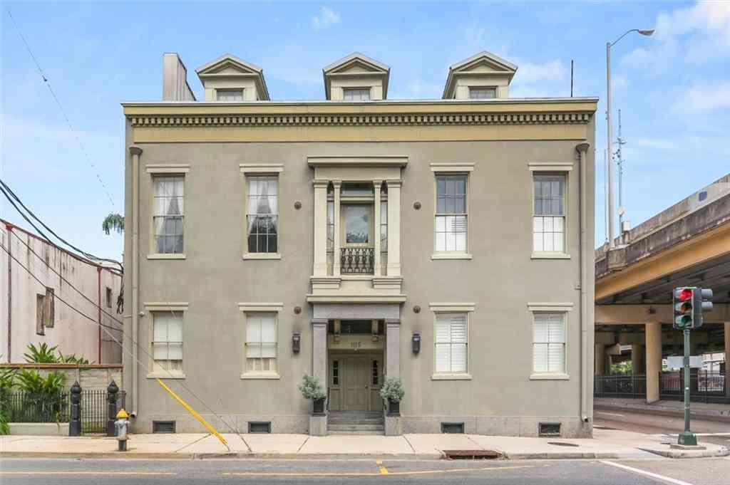 Condo For Sale - 1115 Prytania Street #205<br/> New Orleans, LA 70130