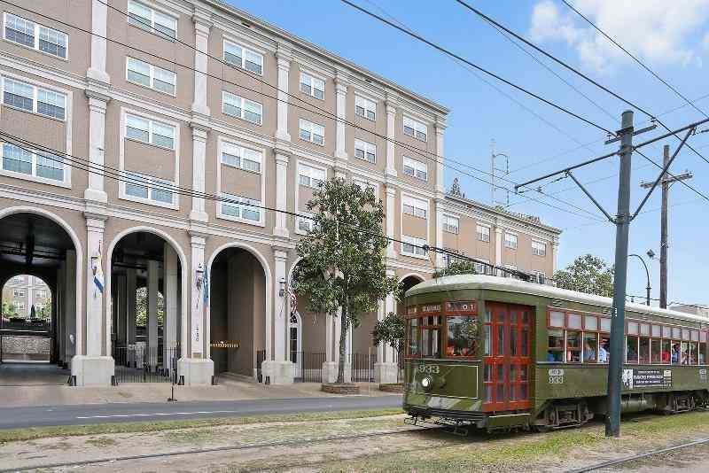 Condo For Rent - 1750 St Charles Avenue #533<br/> New Orleans, LA 70139