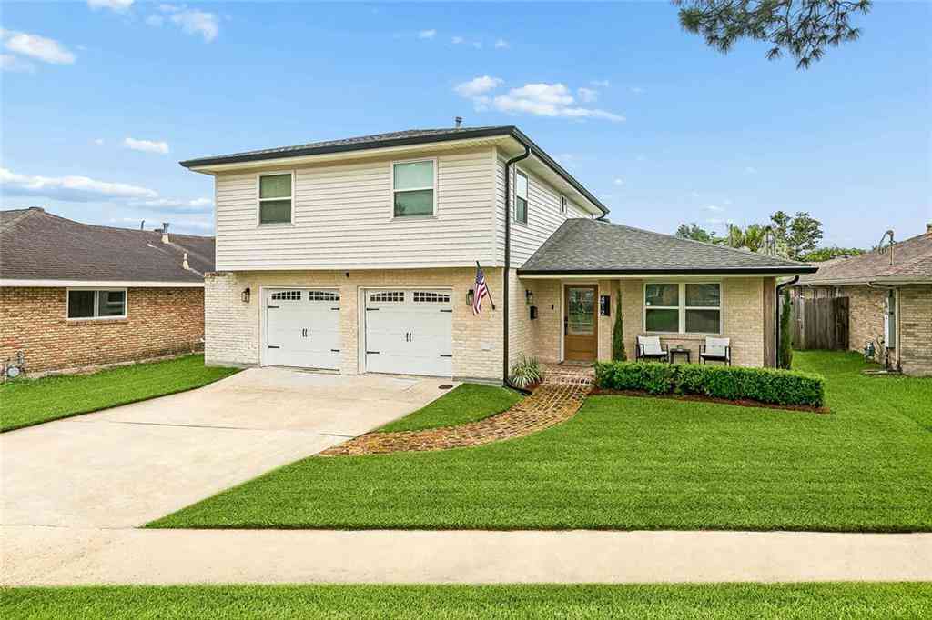 Homes For Sale - 4912 Pike Drive<br/> Metairie, LA 70003