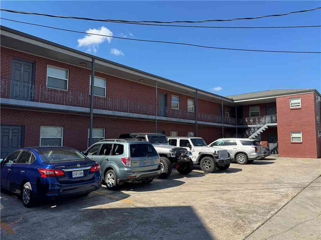 Apartment For Rent - 145 N Anthony Street #103<br/> New Orleans, LA 70119