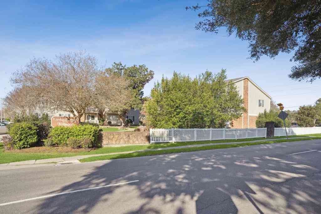 Condo For Rent - 736 Village Road #H<br/> Kenner, LA 70065