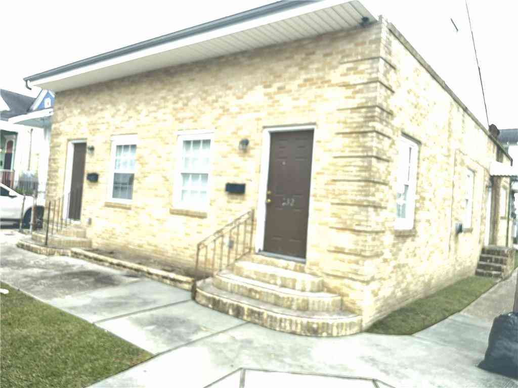 Multifamily For Rent - 530 Tupelo Street<br/> New Orleans, LA 70117